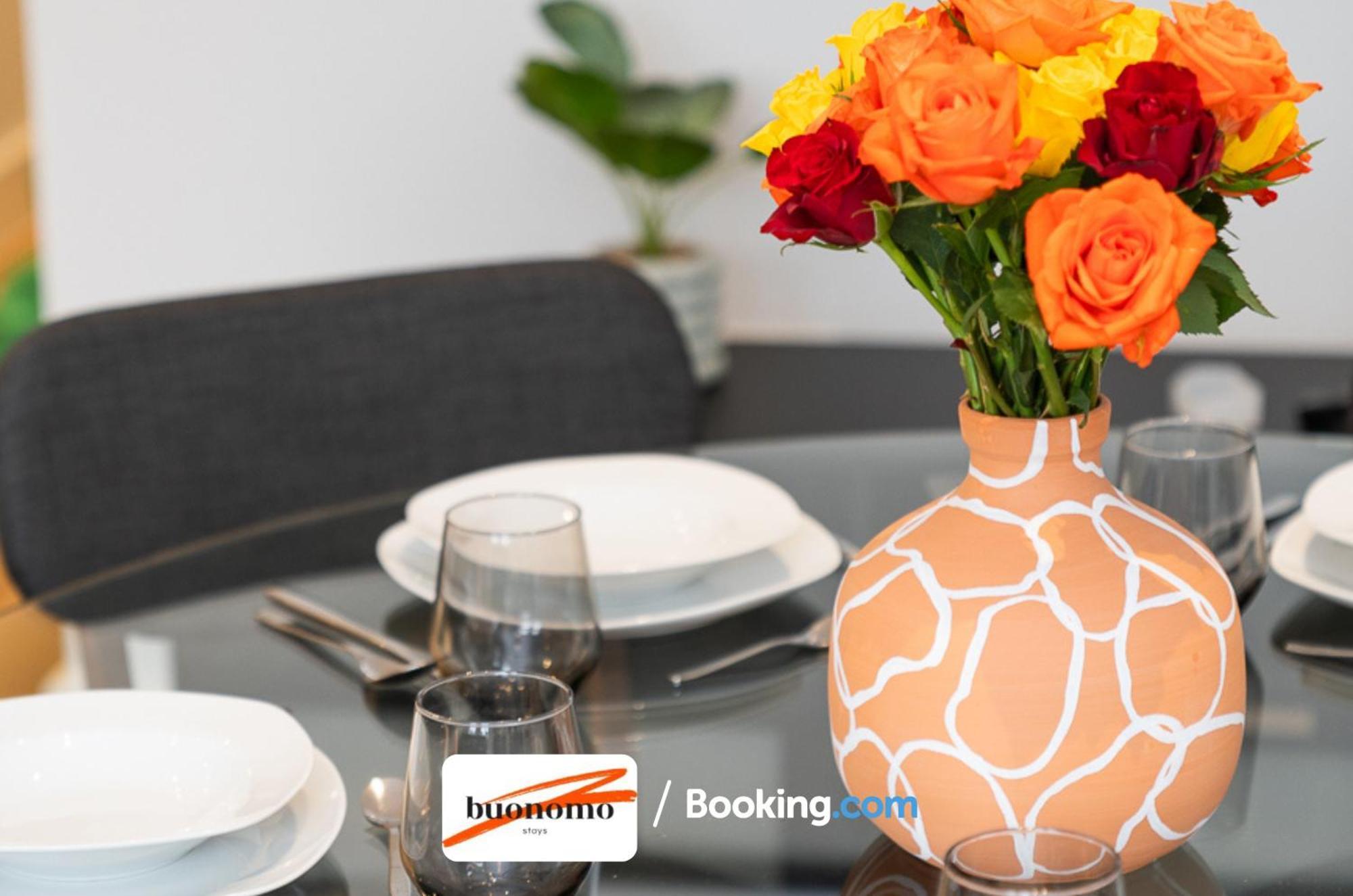 Two Bedroom Apartment At Buonomo Stays Short Lets & Serviced Accommodation Close To Wimbledon Tennis Courts London Exterior foto