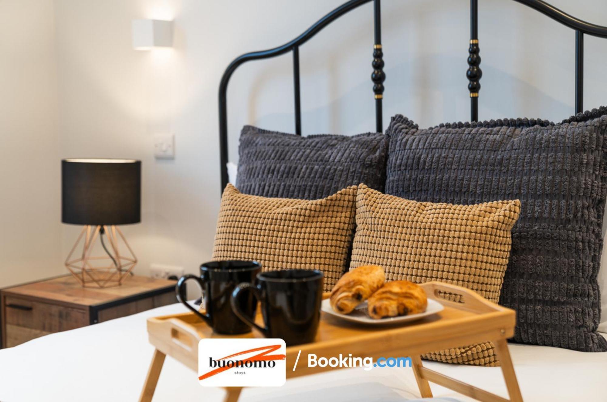 Two Bedroom Apartment At Buonomo Stays Short Lets & Serviced Accommodation Close To Wimbledon Tennis Courts London Exterior foto