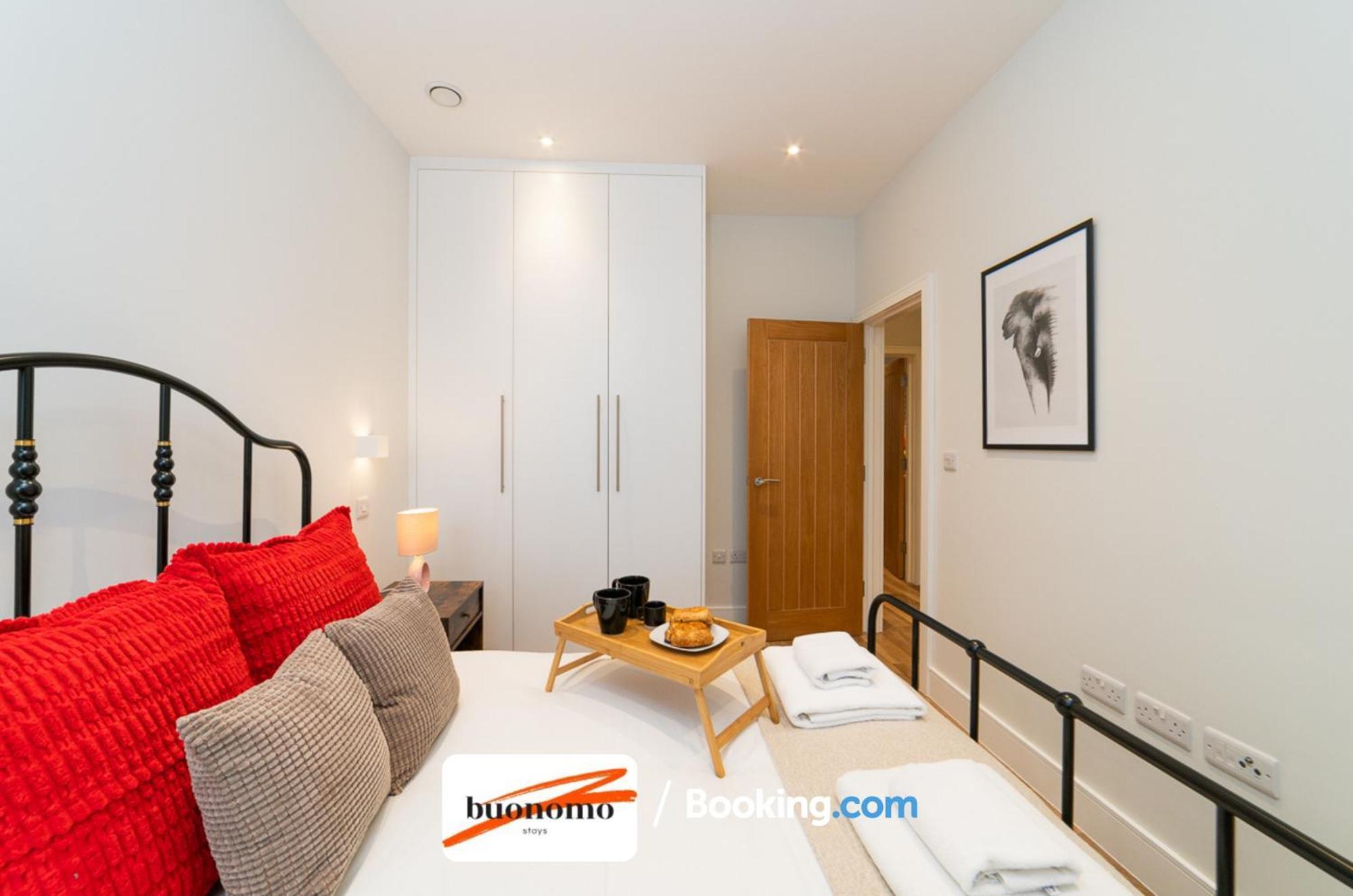 Two Bedroom Apartment At Buonomo Stays Short Lets & Serviced Accommodation Close To Wimbledon Tennis Courts London Exterior foto